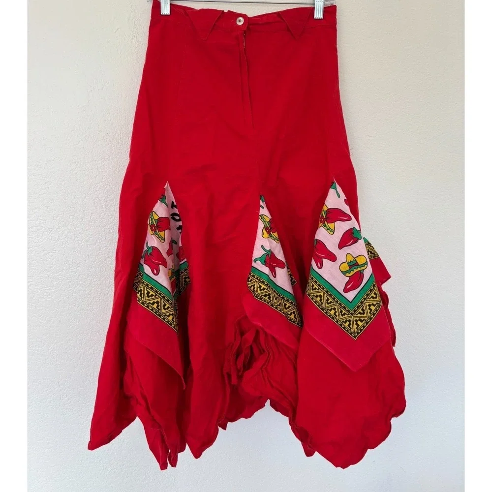 Circle T Skirt 13/14 Red Handkerchief Kitsch Rockabilly Folk Chili Peppers Dance
